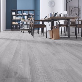 Laminatgolv Makro Oak Light Grey 10mm